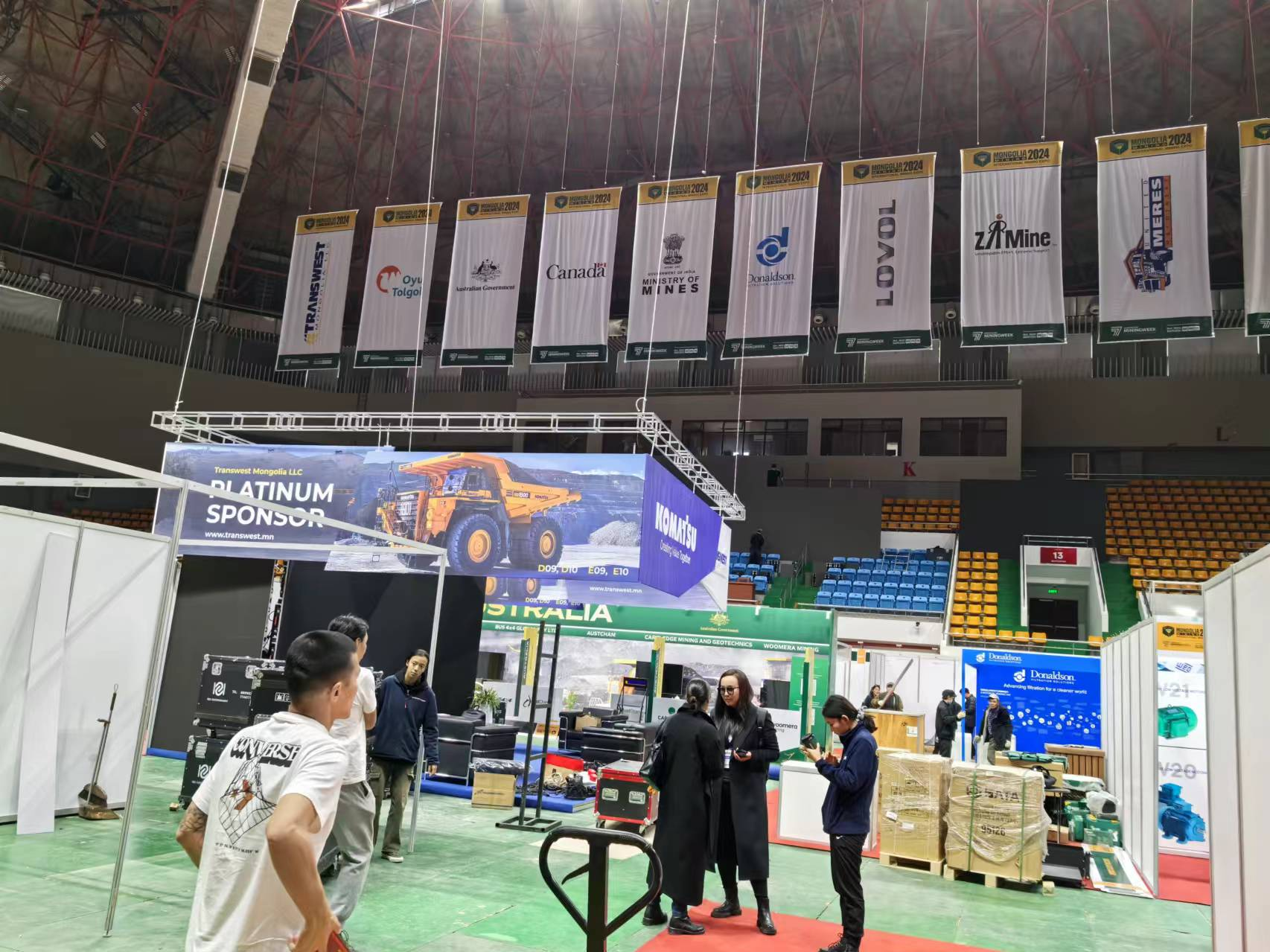 Expoziție minieră în Mongolia